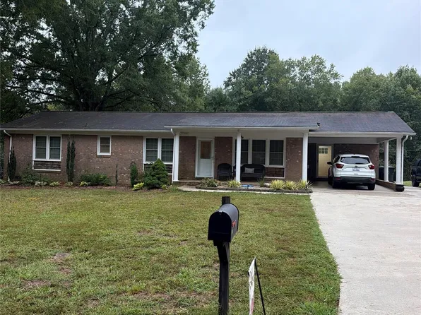 104 Terrace Dr, Cherryville, NC 28021
