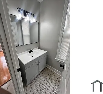 6 bed, 2850 sqft, $7,800 — Photo 4