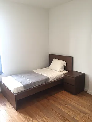 Rented by Charles Coutinho LLC | media 52