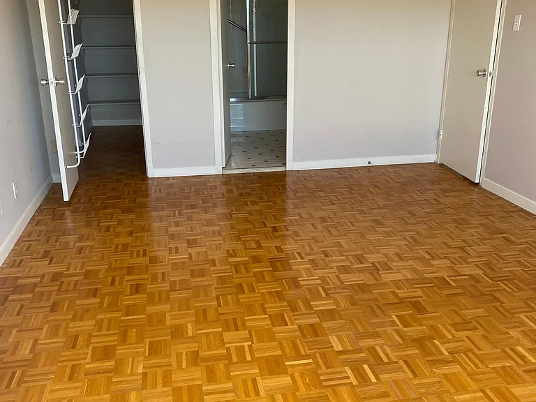 2324 Madison Rd #1102 — Photo 5