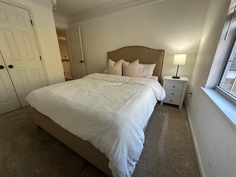 545 Pritchards Point Dr — Photo 18