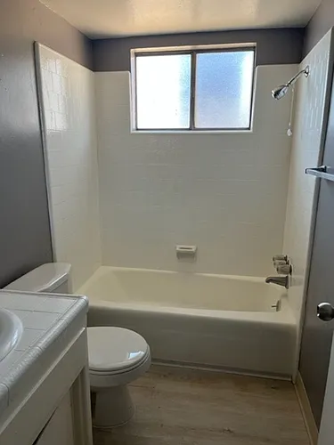6400 Stockdale Hwy #1-4 Photo 1