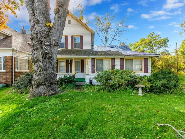 7374 West Rd, Washington, MI 48094