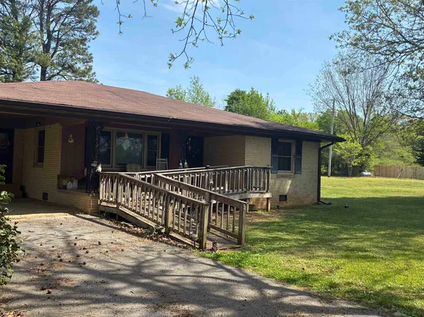 105 Indian Ln, Cherokee, AL 35616