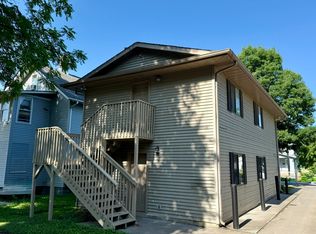 316 S Johnson St, Iowa City, IA 52240