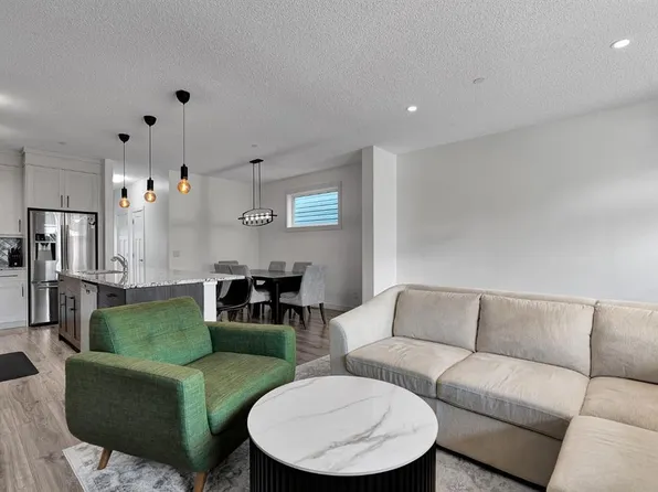 87 S Howse Cres NE, Calgary, AB T3P 1L4