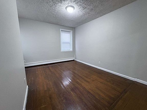 5th image of 191 Wooster St #33B