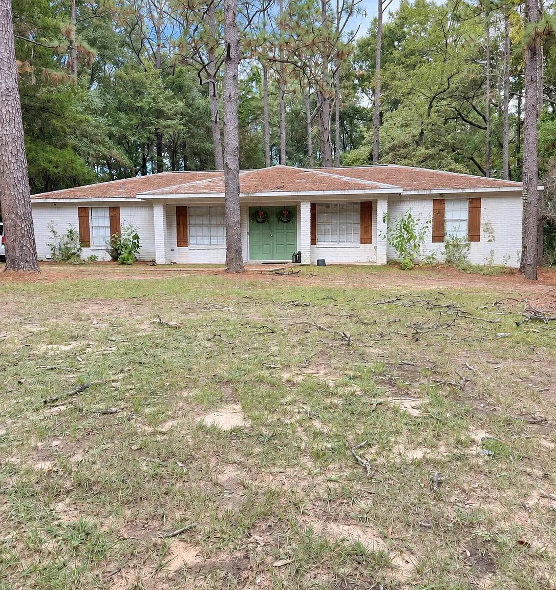 3 bed, 1708 sqft, $1,950 — Photo 1