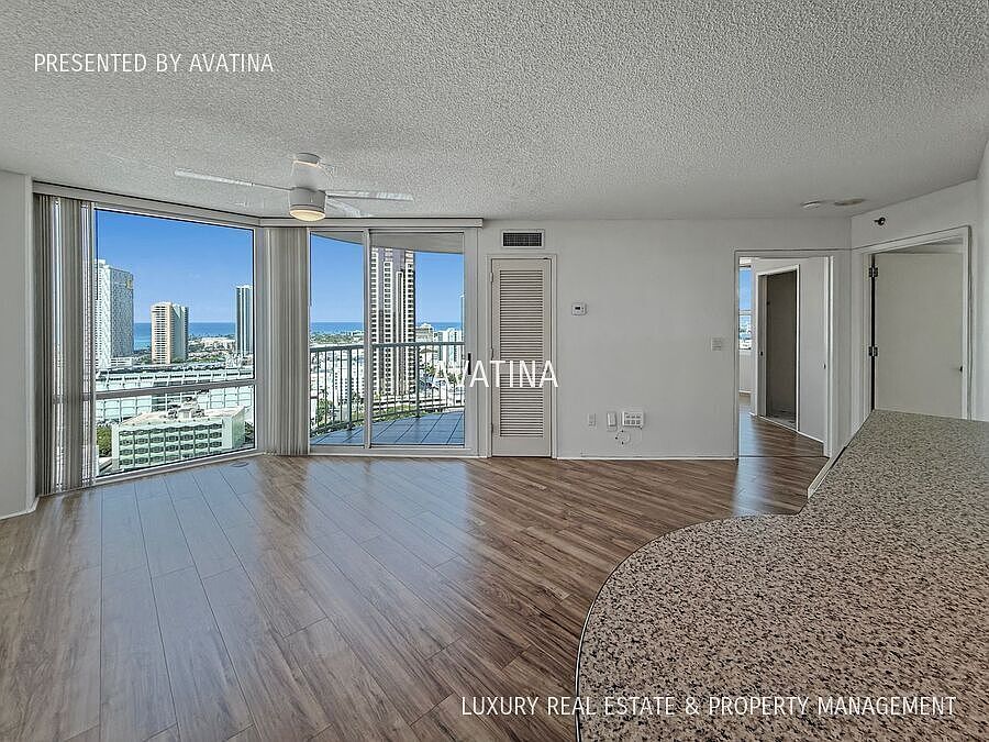 1st image of 801 King St APT 2404
