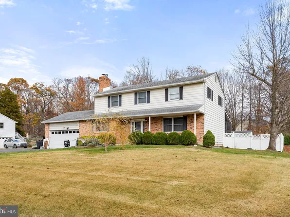 50 Avalon Ave, Elkton, MD 21921