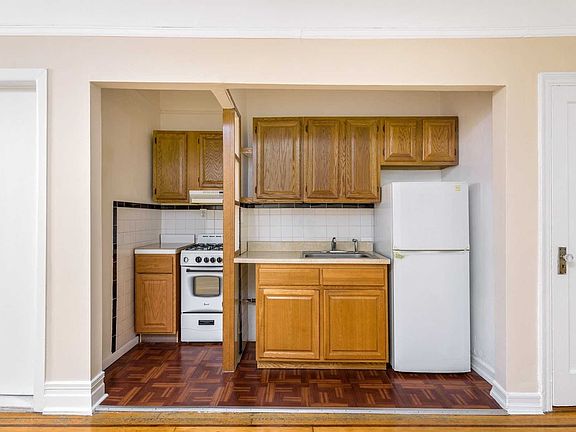 5th image of 35-45 81st St #E03