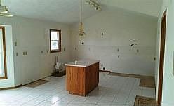 4th image of 6327 Park Hills Dr