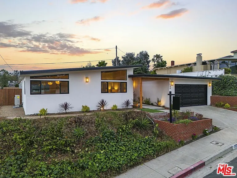 4600 Don Quixote Dr — Photo 73