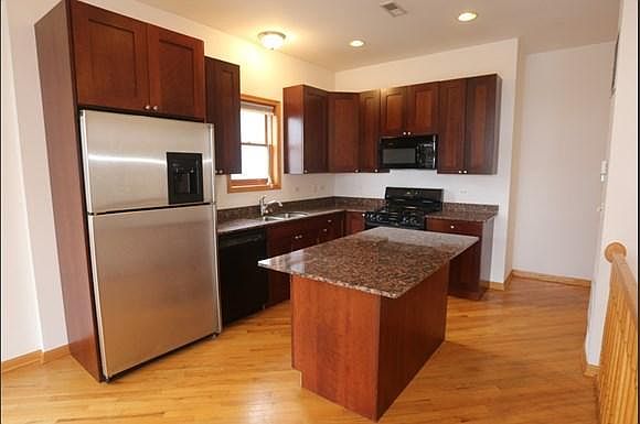 1st image of 2551 N Southport Ave #1K
