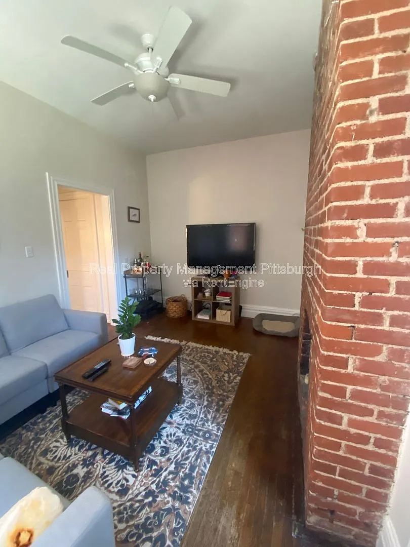 2 bed, 1.0 bath, $1,595 — Photo 1