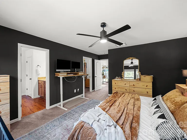 1668 Beleek Ridge Ln — Photo 16