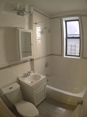 Rented by Newcastle Realty Services | media 4