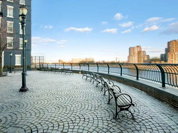 530 East 72nd Street image 11 of 14