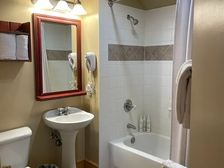 105 Wheeler Cir #409 — Photo 13