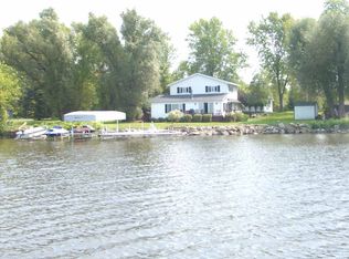 9630 Welsch Rd, Winneconne, WI 54986