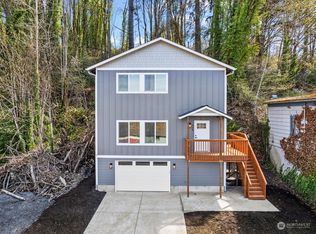 608 NE 1st St, Winlock, WA 98596