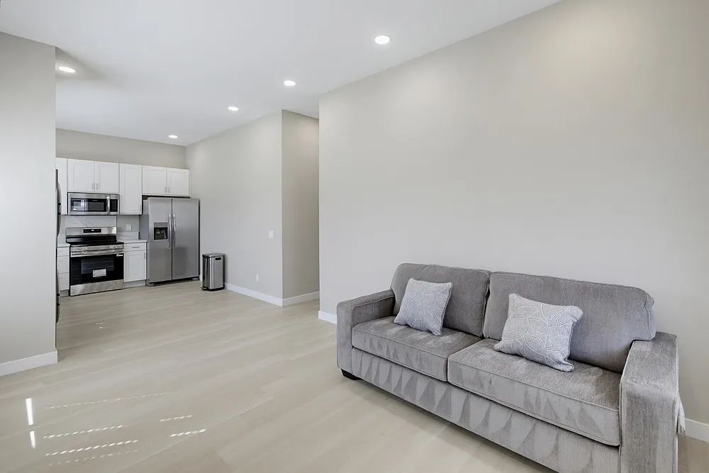 4 bed, 1500 sqft, $1,950 — Photo 3