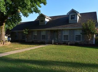 7401 Knollwood St, Florence, AL 35634