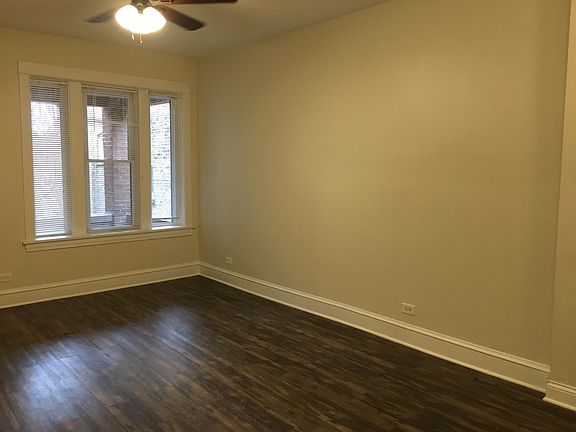 4th image of 4515 N Drake Ave #2