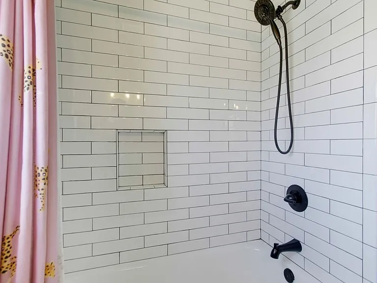 2615 Myrtle Ave — Photo 83