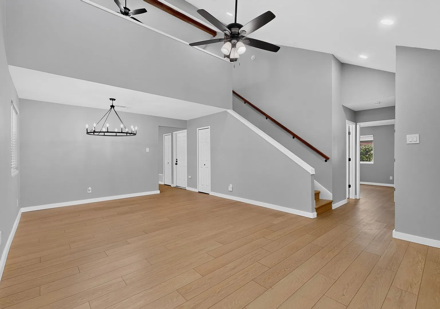 Newly Renovated Home In Plano Ready To Be Yours — Photo 2