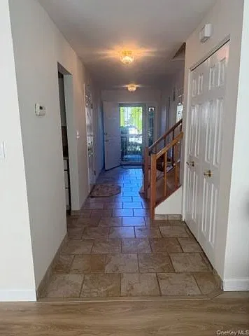 2 bed, 3.0 bath, 1000 sqft, $4,350 — Photo 3
