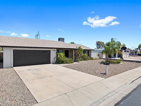 3rd image of 2958 E CONTESSA Street