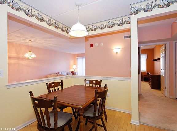 4th image of 1327 Brown St Unit 210