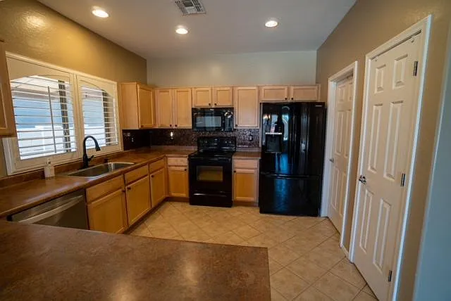 4631 W Rolling Rock Dr — Photo 12