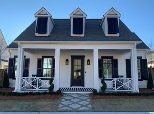 6543 Spring St, Trussville, AL 35173