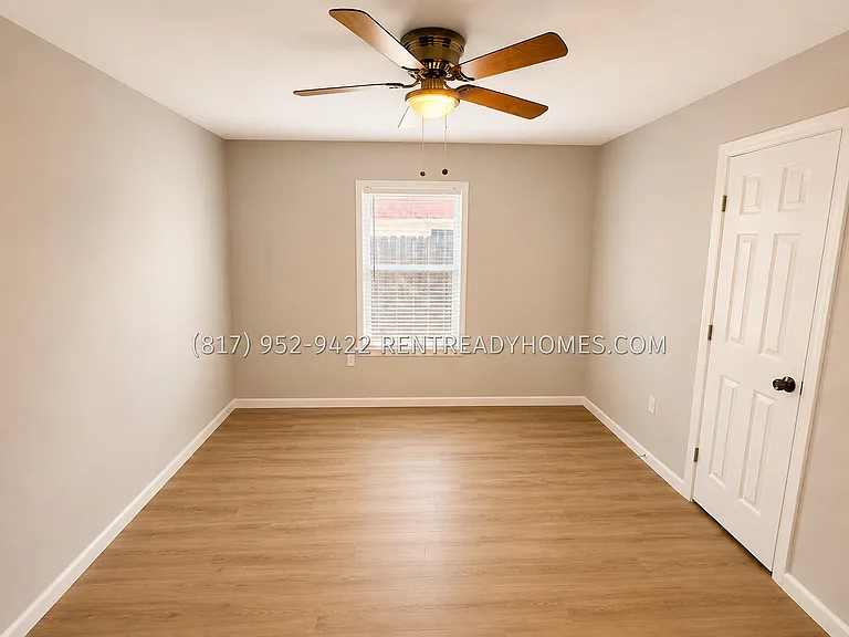 8105 Bonner Dr — Photo 9