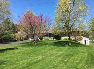 435 Elliot Rd, East Greenbush, NY 12061