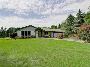 W272N787 Jills Dr, Waukesha, WI 53188