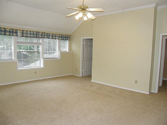 5th image of 11835 Mighty Redwood Dr