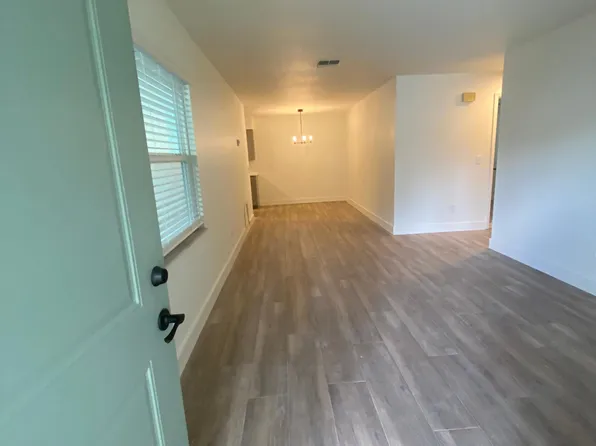 1411 Pinecrest Pl, Orlando, FL 32803