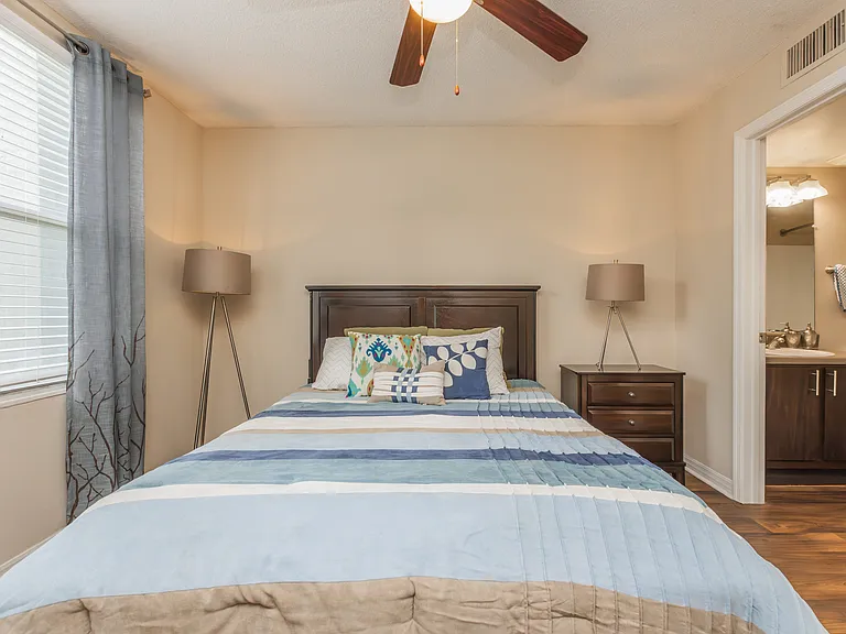 The Place at Capper Landing (aka Kendall Court) — Photo 37