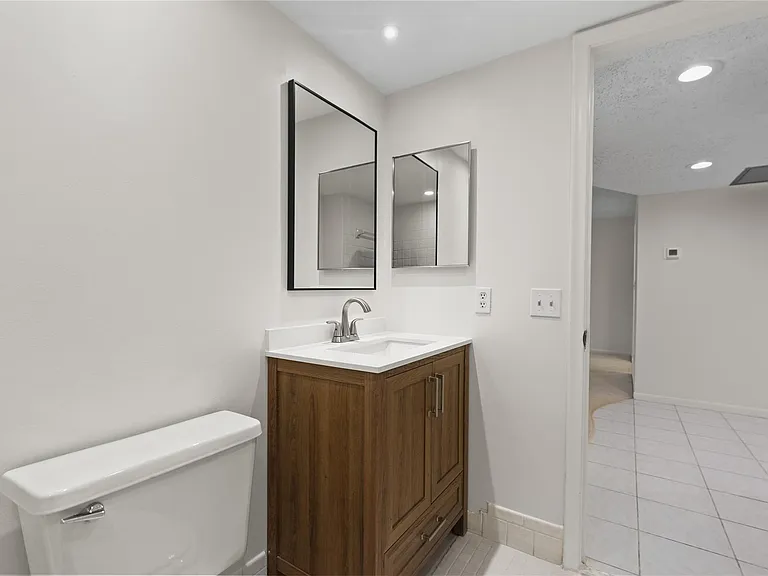 1801 Eleuthera Point #J3 — Photo 30