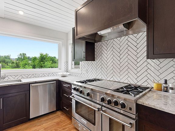 5th image of 7420 Farmhill Dr