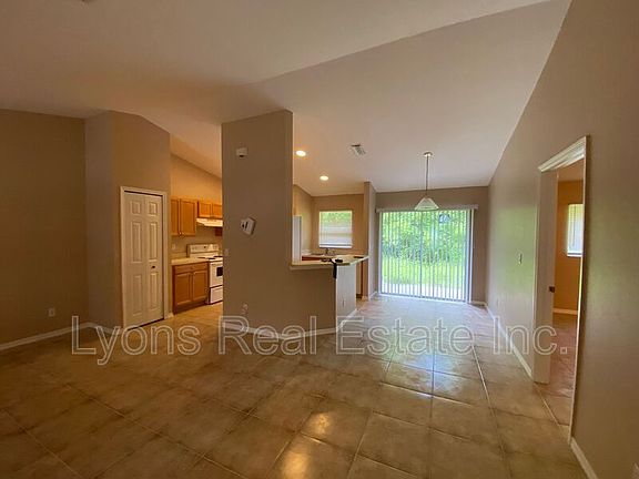5th image of 566 Nimitz Blvd