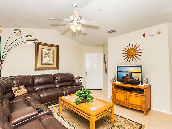 3rd image of 1701 The Greens Way APT 931