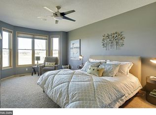 236 Muirfield Trl, Hudson, WI 54016