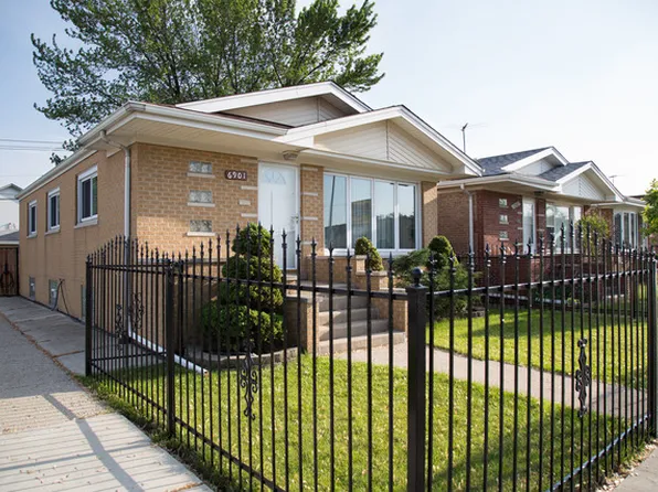 6901 W 63rd St, Chicago, IL 60638