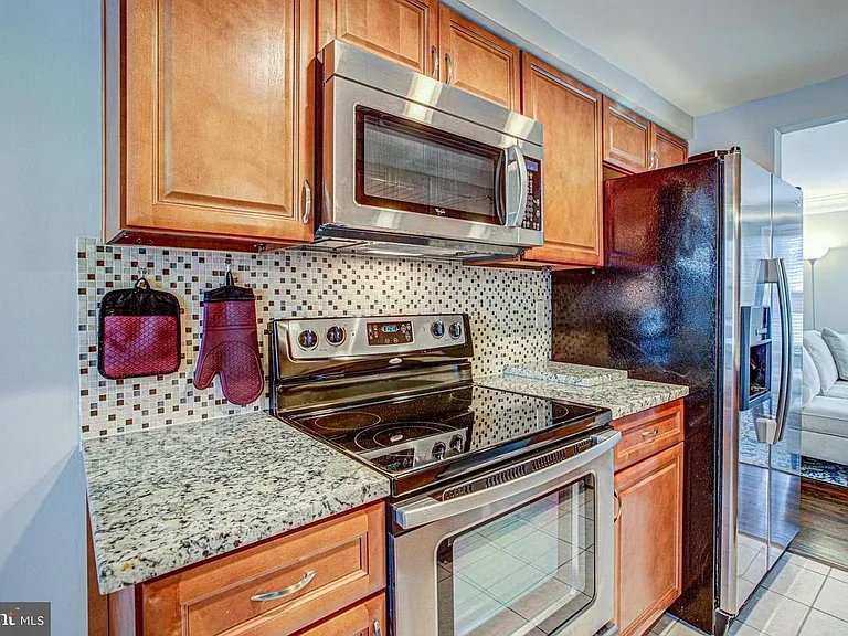 6495 Ohara Ct — Photo 21