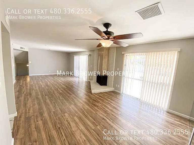 1519 E Laguna Dr — Photo 5