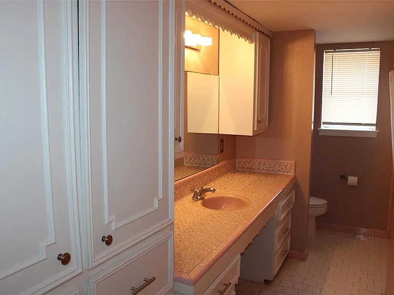 121 Mary Ln — Photo 8
